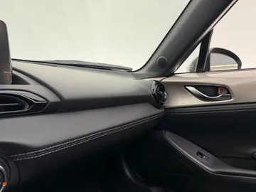 Car image 45