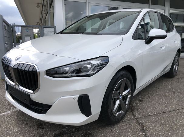 BMW 220i Active Tourer 125 kW image number 1