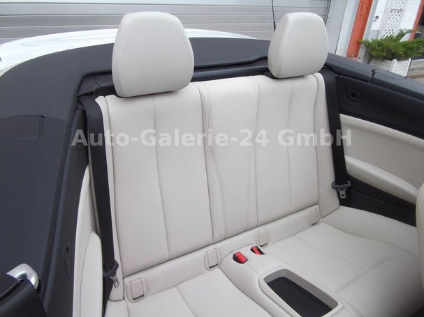 BMW 230i Cabrio Sport Line 185 kW image number 18