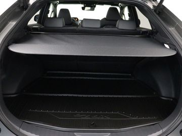 Car image 37