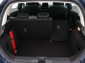 Car image 37