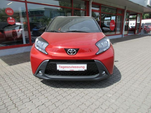 Toyota Aygo X 53 kW image number 3