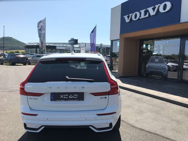 Volvo XC60 B4 AWD 145 kW image number 4