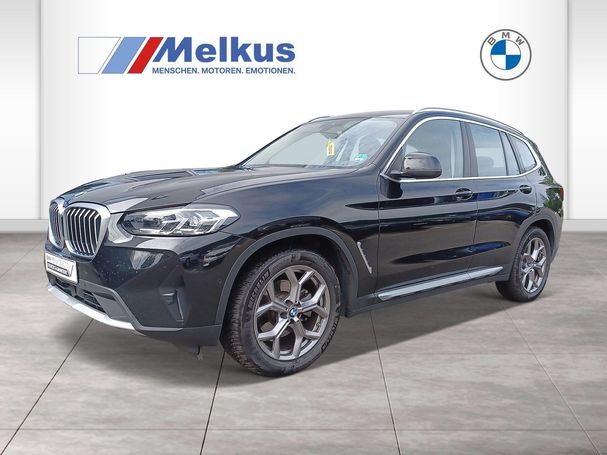 BMW X3 xDrive20i 135 kW image number 1