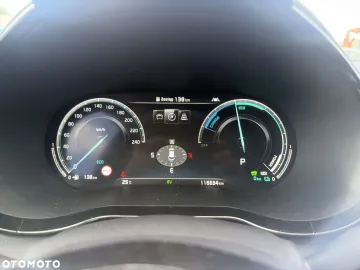 Car image 40