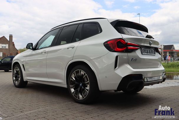 BMW iX3 M Sport Impressive 210 kW image number 4