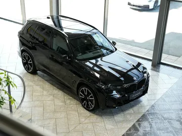 Car image 39