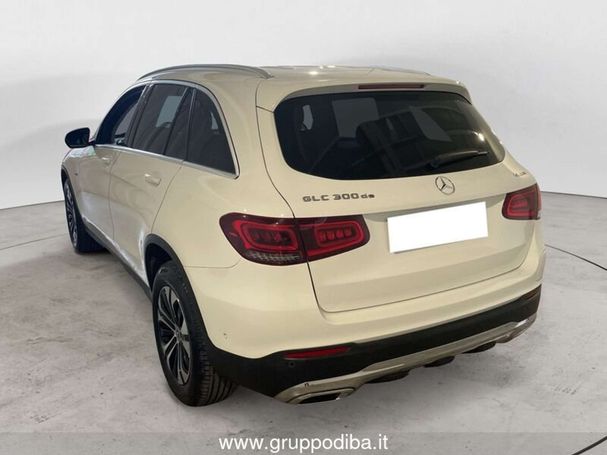 Mercedes-Benz GLC 300 de 225 kW image number 7