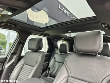 Car image 40