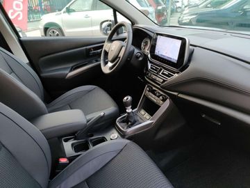 Car image 20