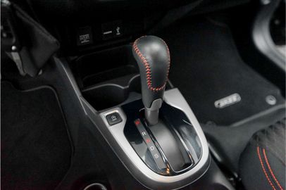 Car image 30