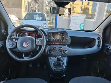 Car image 15