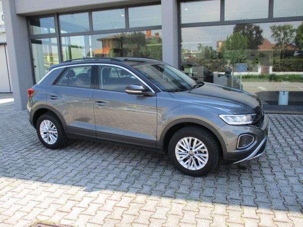 Volkswagen T-Roc 1.5 TSI DSG 110 kW image number 3