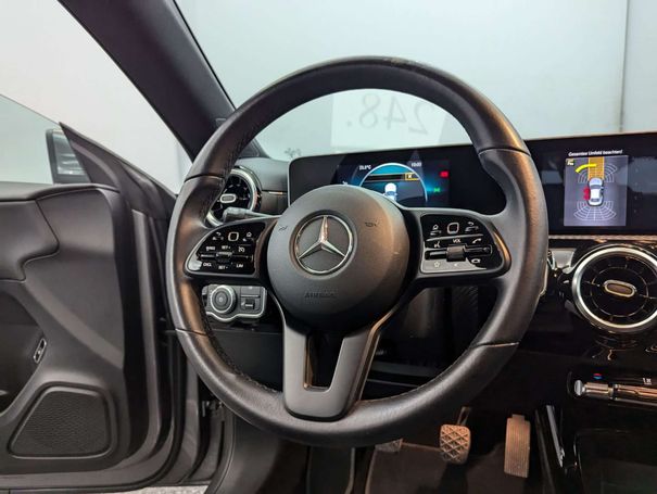 Mercedes-Benz CLA 180 100 kW image number 24