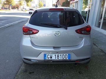 Car image 13