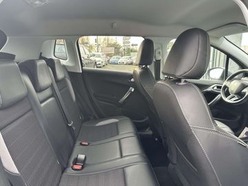 Car image 31