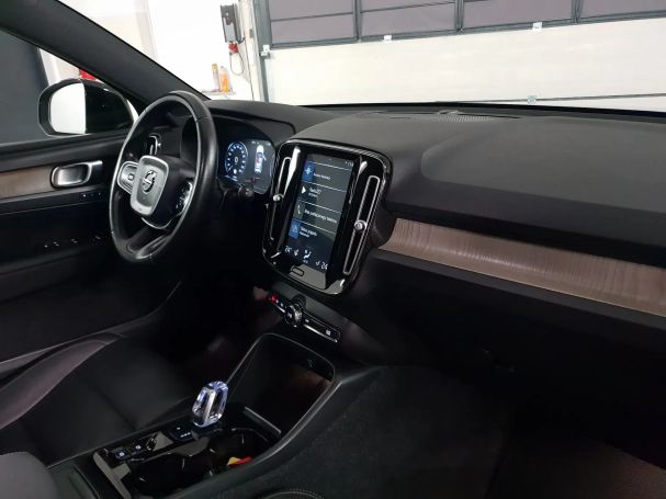 Volvo XC40 D3 Inscription 110 kW image number 16