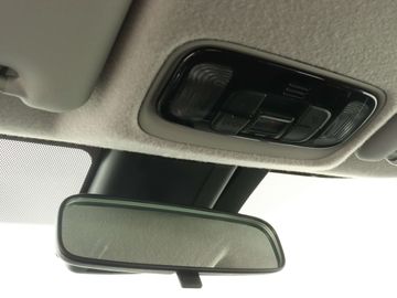 Car image 31