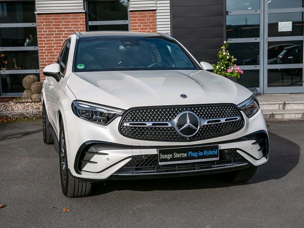 Mercedes-Benz GLC 300 e AMG Line Premium Plus 230 kW image number 11