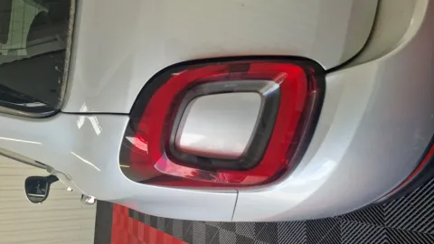 Car image 31