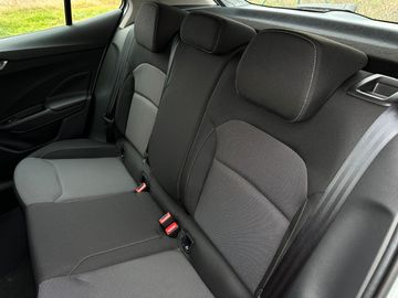 Car image 31