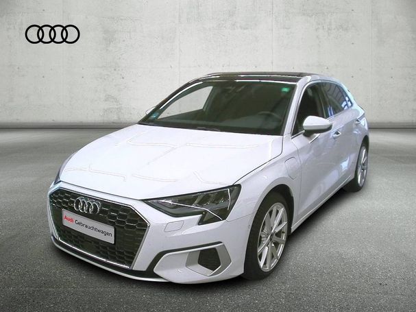 Audi A3 40 TFSIe Sportback Advanced 150 kW image number 1