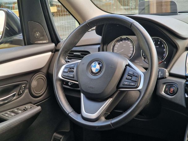 BMW 218i Gran Tourer 103 kW image number 17