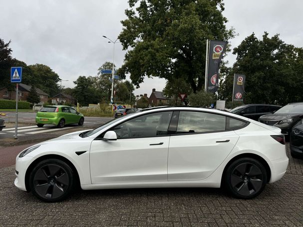 Tesla Model 3 60 Plus 239 kW image number 26