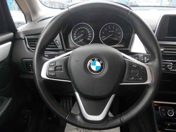 BMW 220i 141 kW image number 14