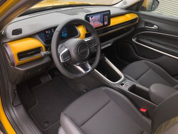 Car image 9