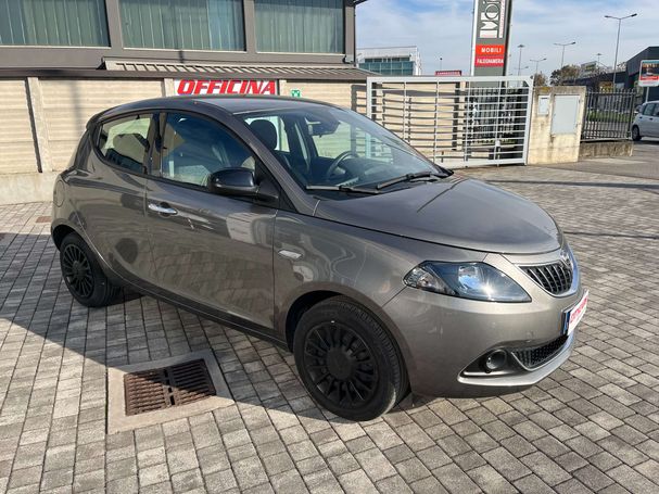 Lancia Ypsilon 51 kW image number 4