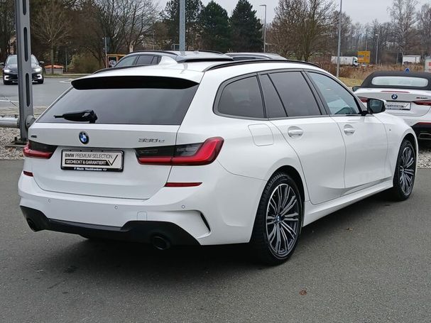 BMW 330 Touring M Sport xDrive 185 kW image number 4