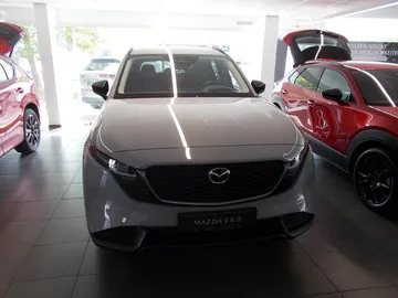 Car image 2