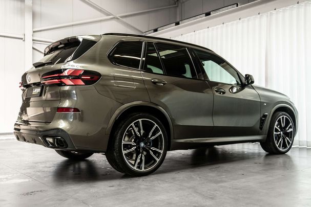 BMW X5 50e xDrive 360 kW image number 9