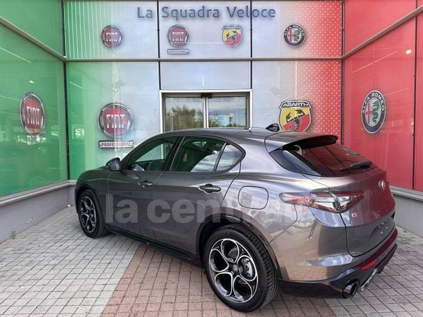 Alfa Romeo Stelvio 2.2 Q4 154 kW image number 4