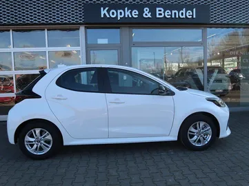 Car image 5