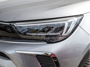 Car image 26
