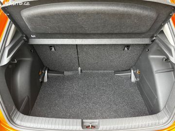 Car image 33