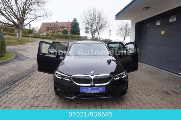 BMW 330i Touring xDrive Sport Line 190 kW image number 3