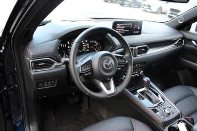 Car image 10