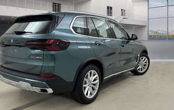 BMW X5 50e xDrive 360 kW image number 2