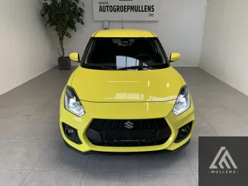 Car image 3
