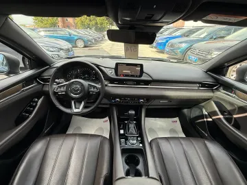 Car image 38