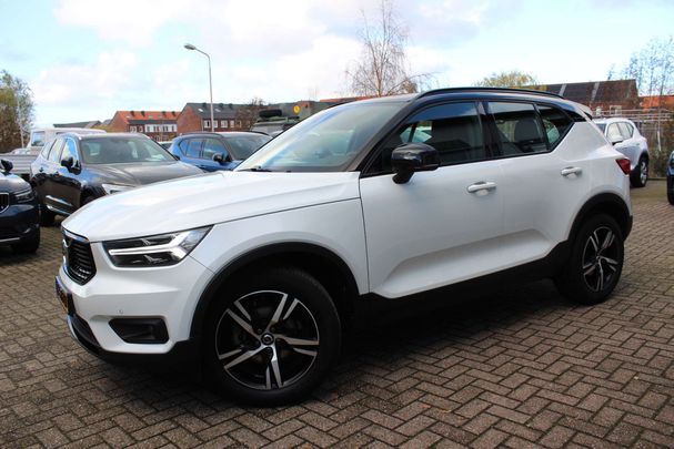 Volvo XC40 T3 120 kW image number 8