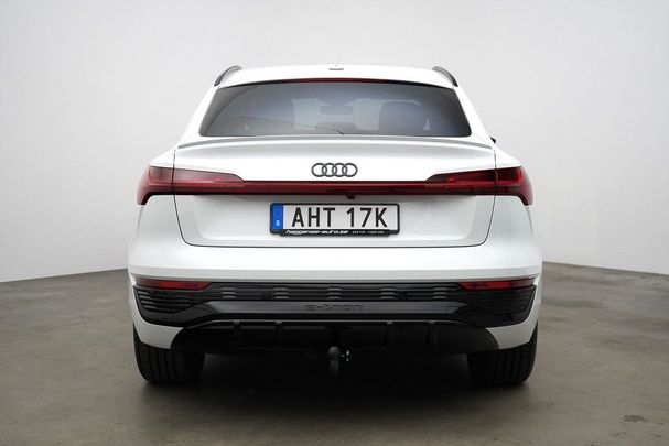 Audi Q8 50 quattro e-tron Sportback 250 kW image number 19