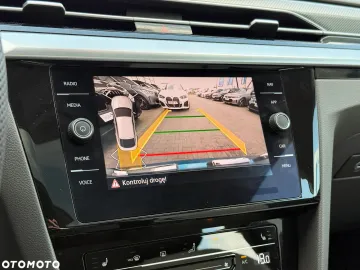 Car image 38