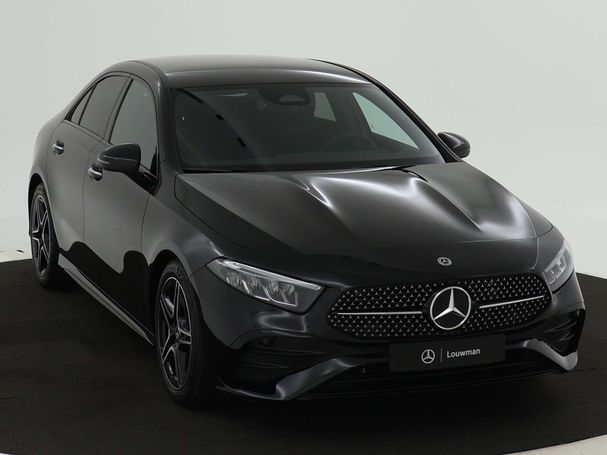 Mercedes-Benz A 180 100 kW image number 23