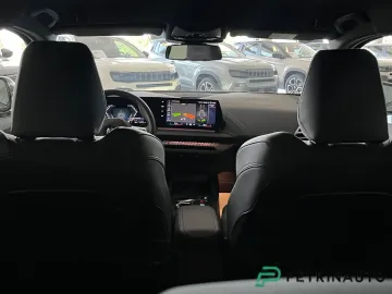 Car image 31