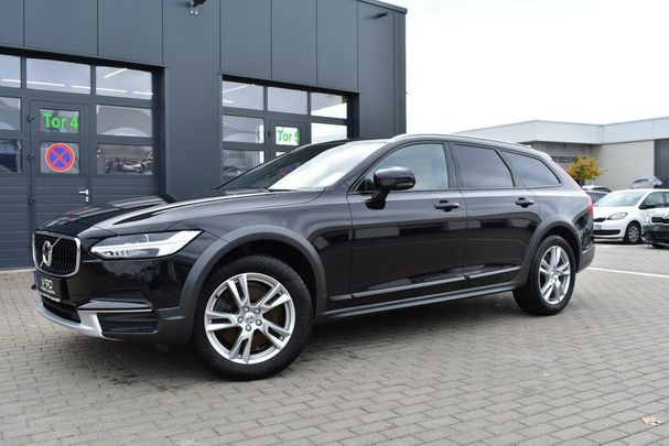 Volvo V90 Cross Country D4 AWD 142 kW image number 1