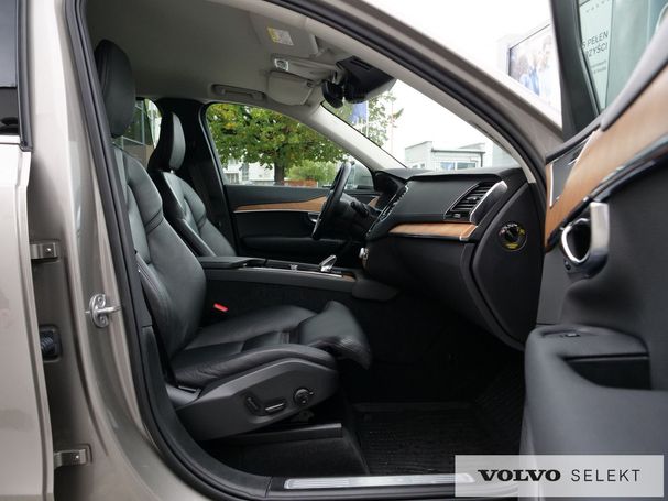 Volvo XC90 AWD 184 kW image number 31